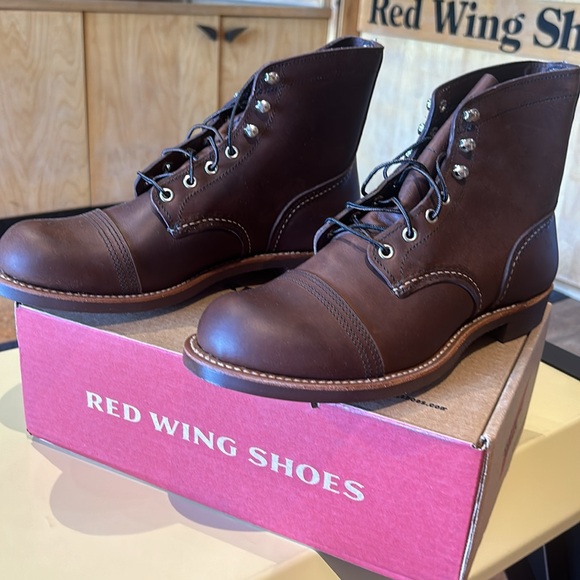 Red Wing Iron Ranger. 6 inch boot in Amber Harness Leather. Made in the USA - Picture 2 of 3